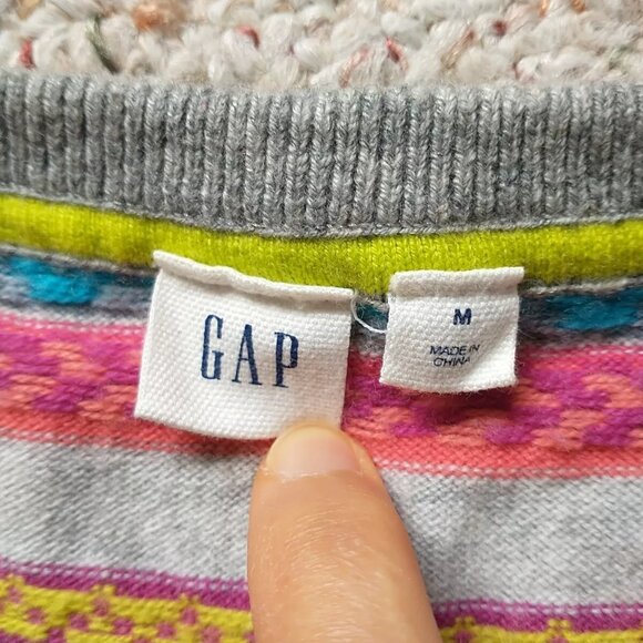 GAP Sweater Pullover Women M Multicolor Crazy Fair Isle Merino Wool Blend - Picture 6 of 7